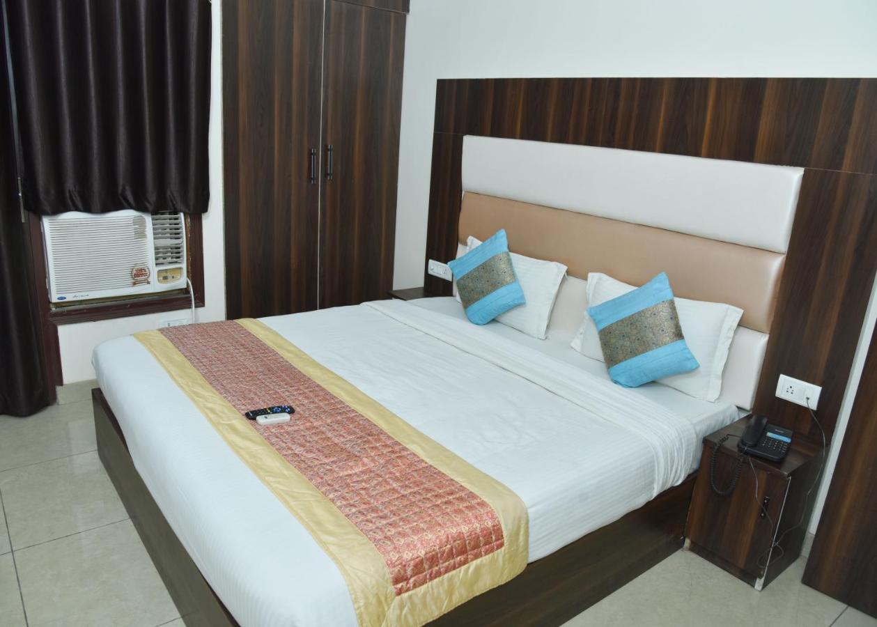 Hotel Classic Plaza At Delhi Airport Nowe Delhi Zewnętrze zdjęcie